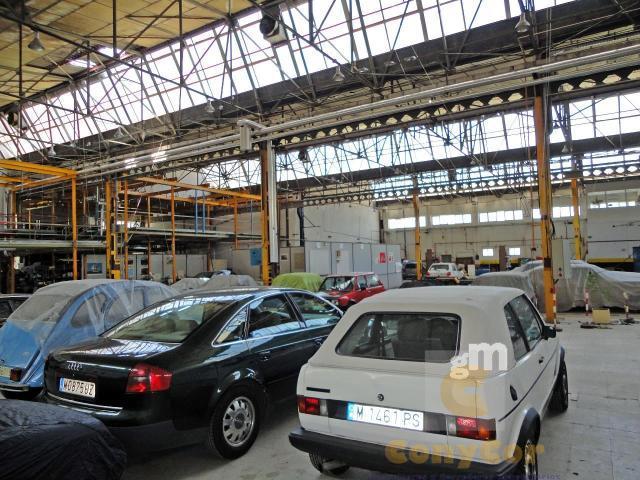 For sale of industrial plant/warehouse in Coslada