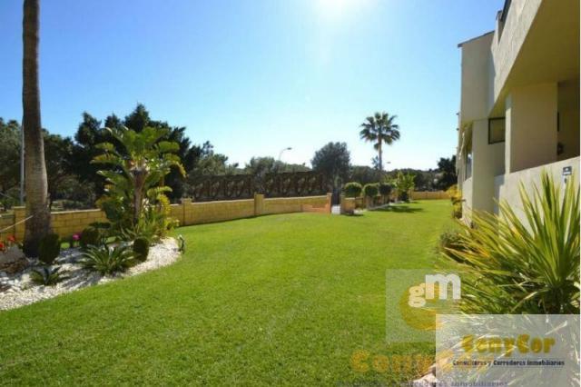 For sale of flat in Benalmádena Costa