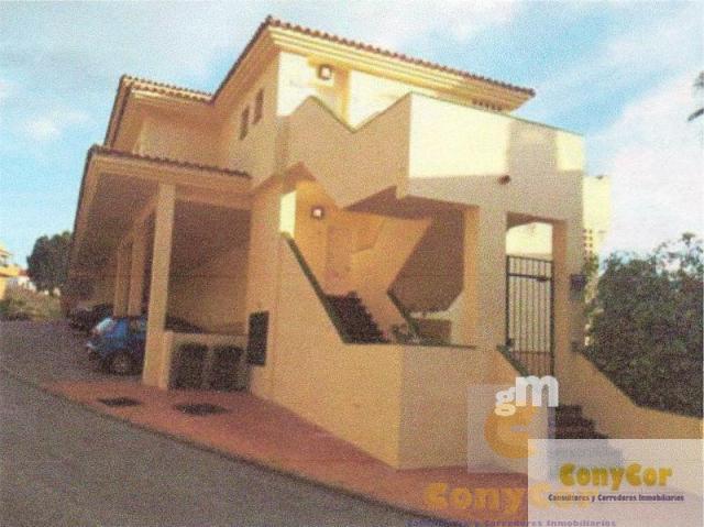 For sale of flat in Benalmádena Costa