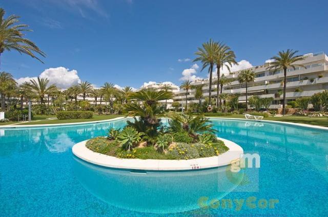 For sale of flat in Marbella