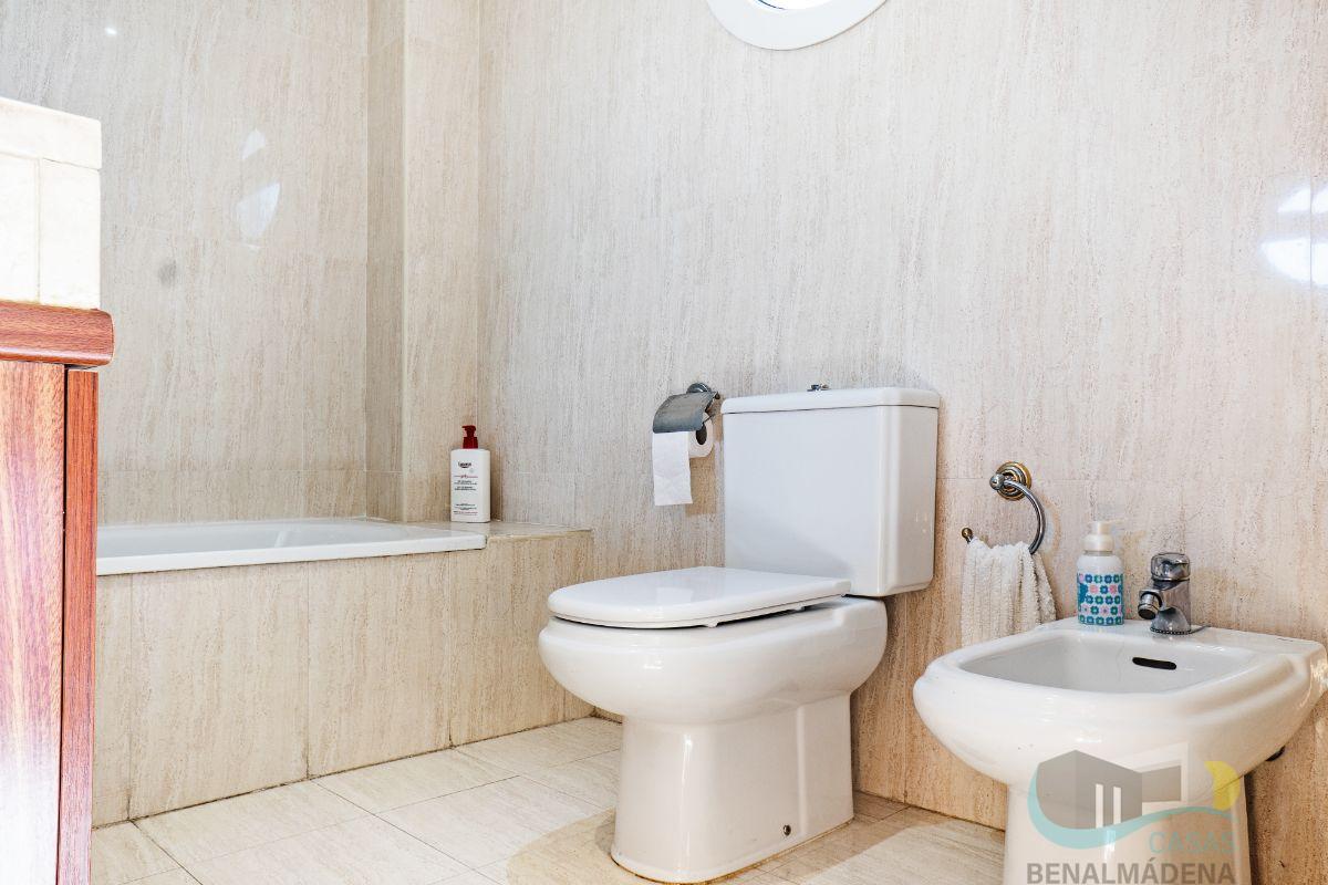 For sale of flat in Torremolinos