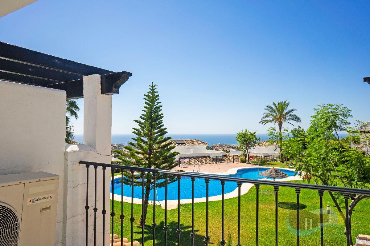 For sale of chalet in Benalmádena