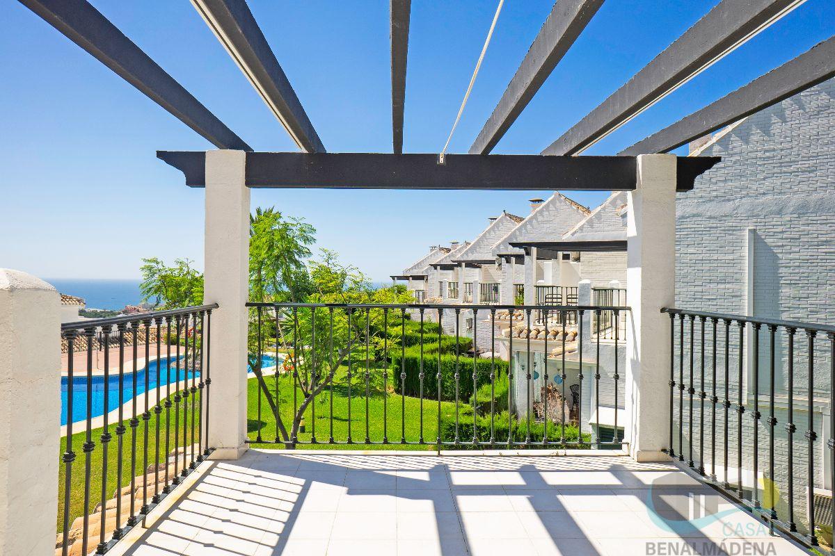 For sale of chalet in Benalmádena