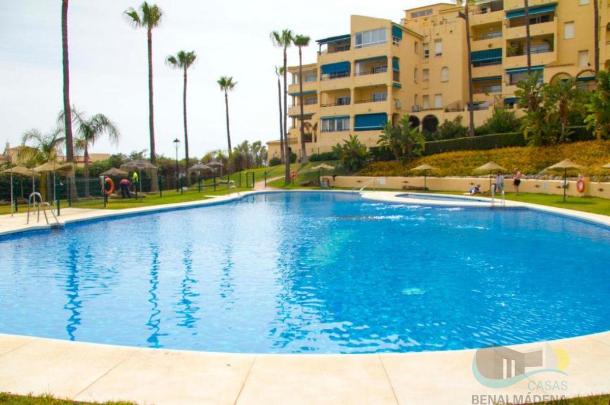 For sale of flat in Benalmádena