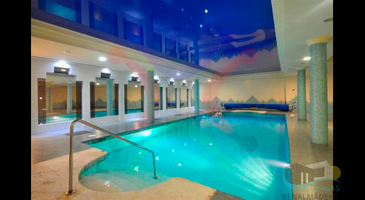 For sale of flat in Benalmádena