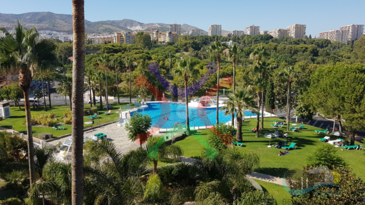 For sale of flat in Benalmádena