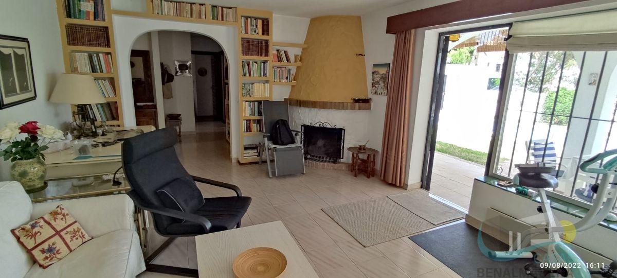 For sale of chalet in Benalmádena