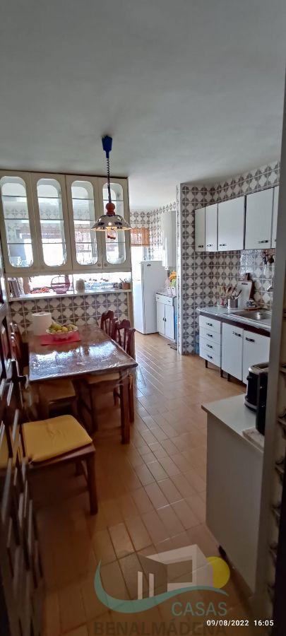 For sale of chalet in Benalmádena