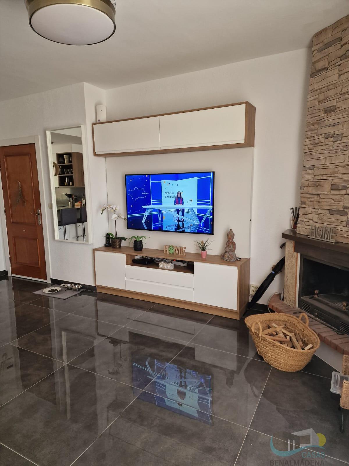 For sale of apartment in Benalmádena