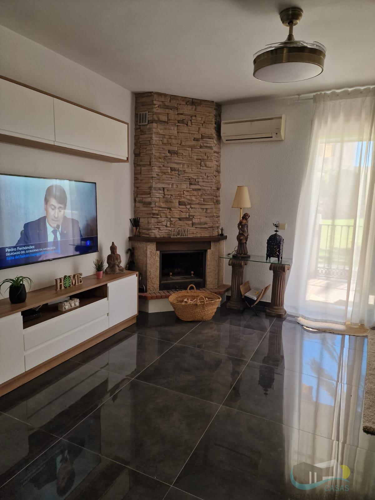 For sale of apartment in Benalmádena