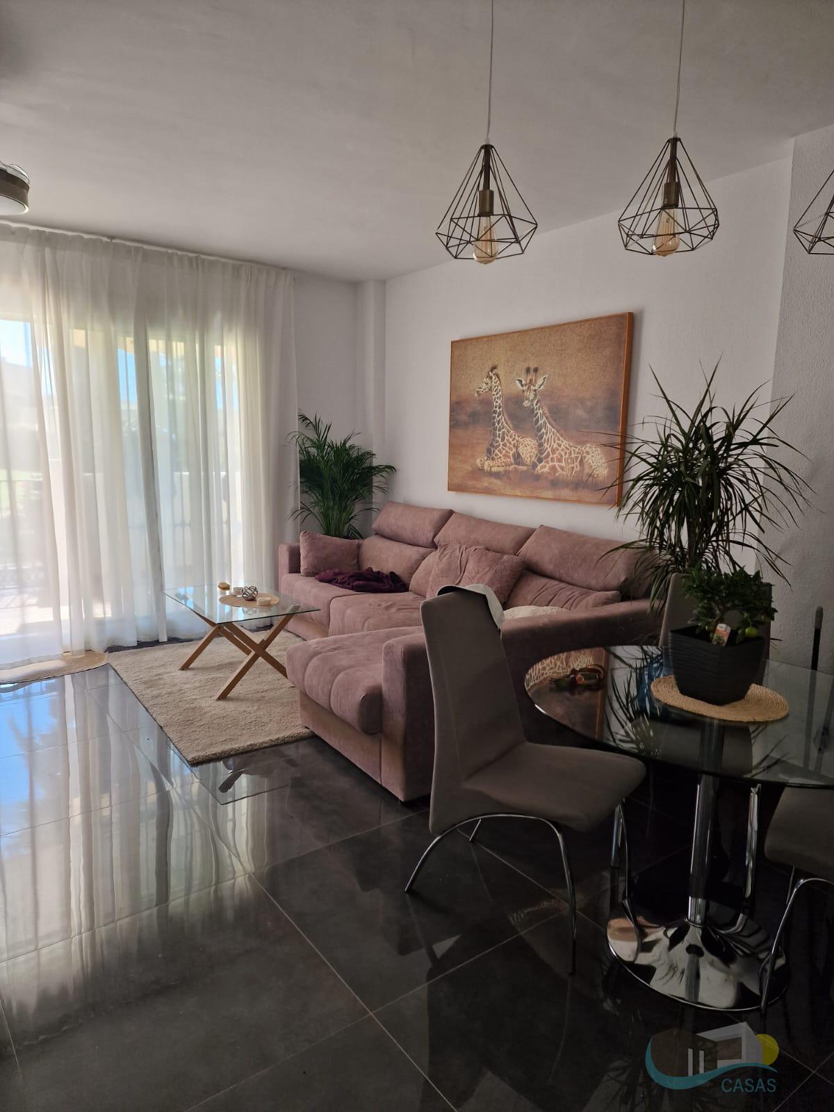 For sale of apartment in Benalmádena