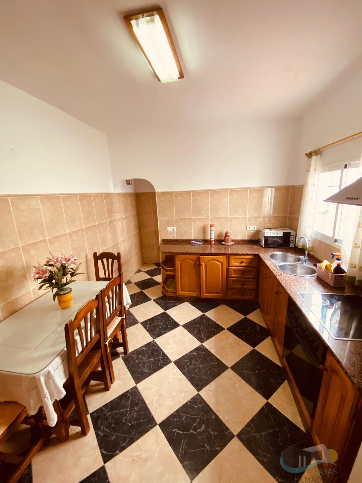 For sale of house in Coín