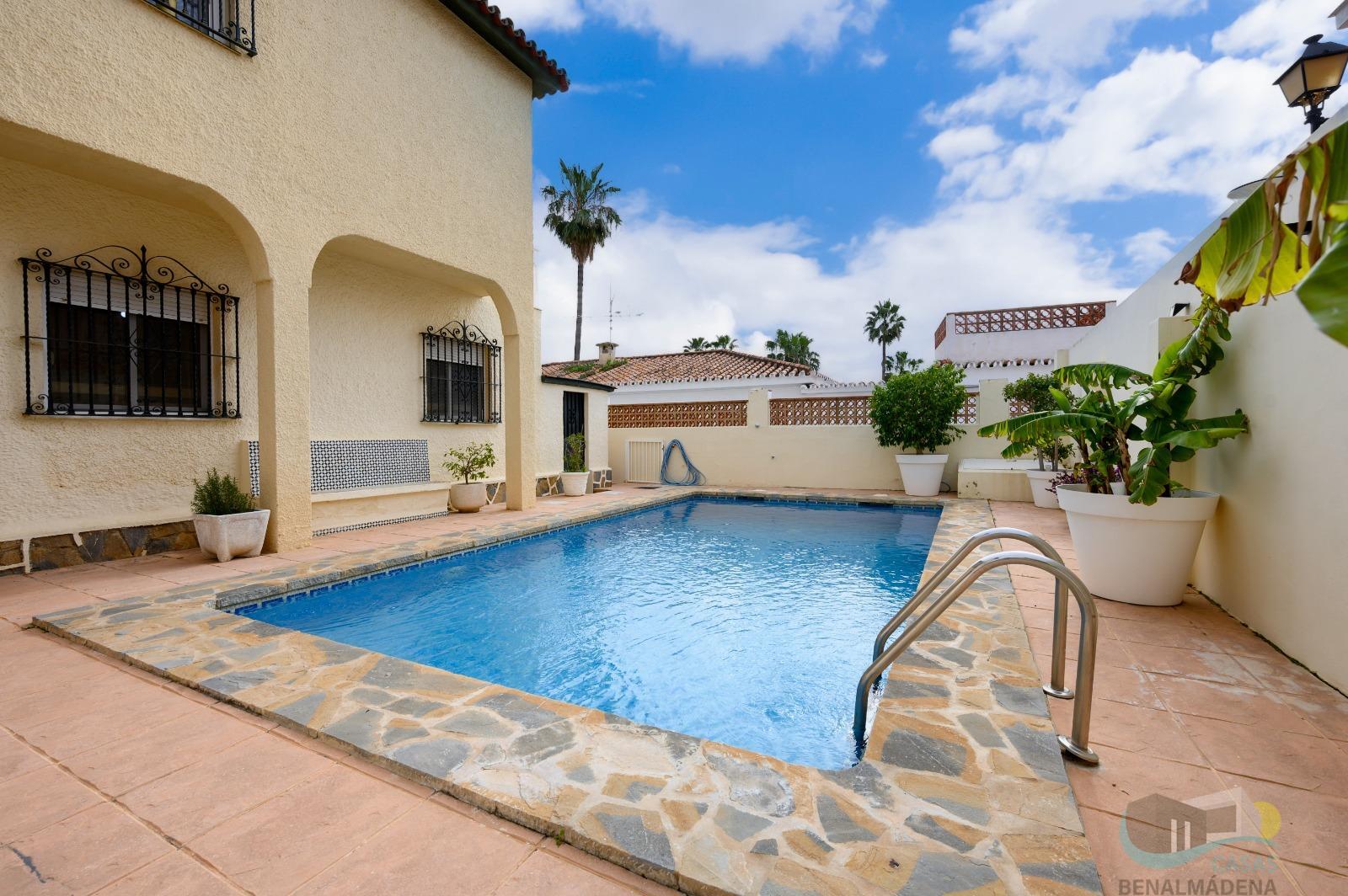 Venta de chalet en Benalmádena Costa