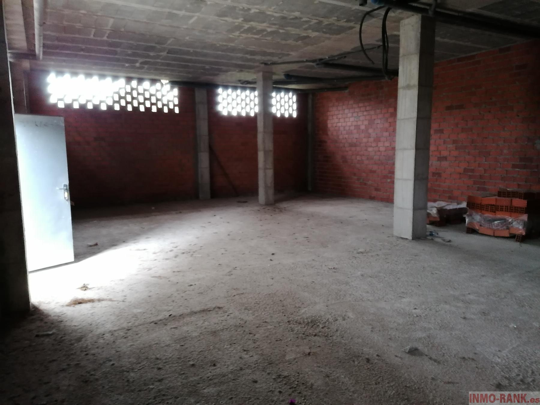 For sale of commercial in Salceda de Caselas