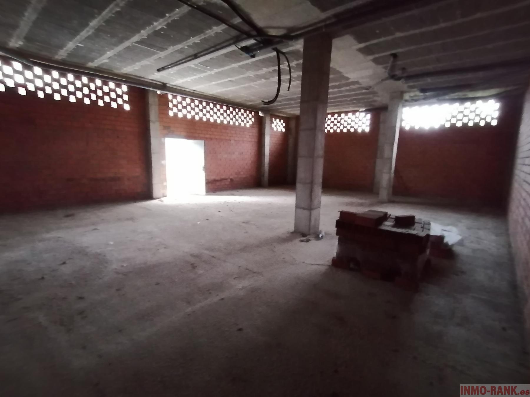 For sale of commercial in Salceda de Caselas