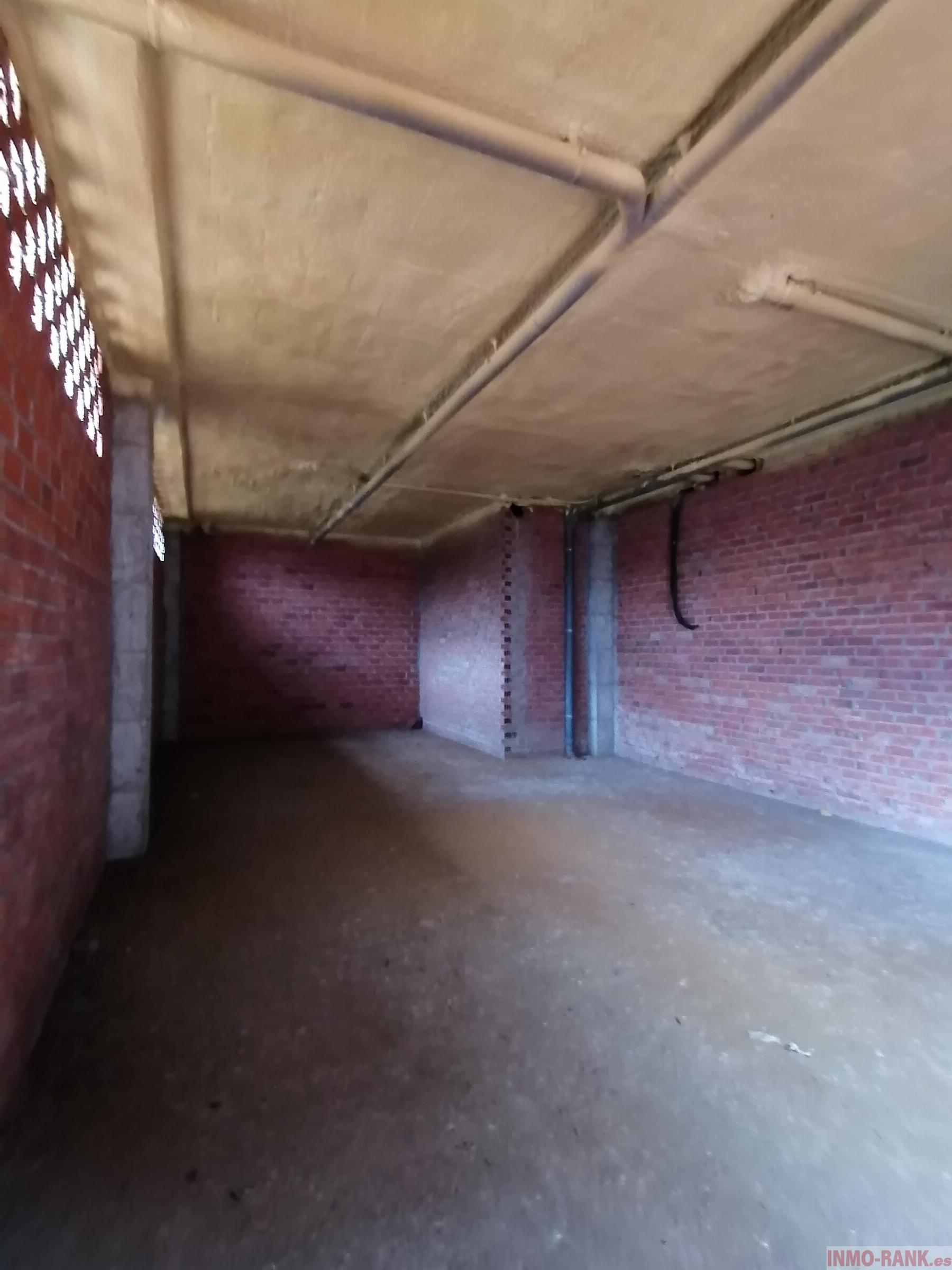 For sale of commercial in Salceda de Caselas