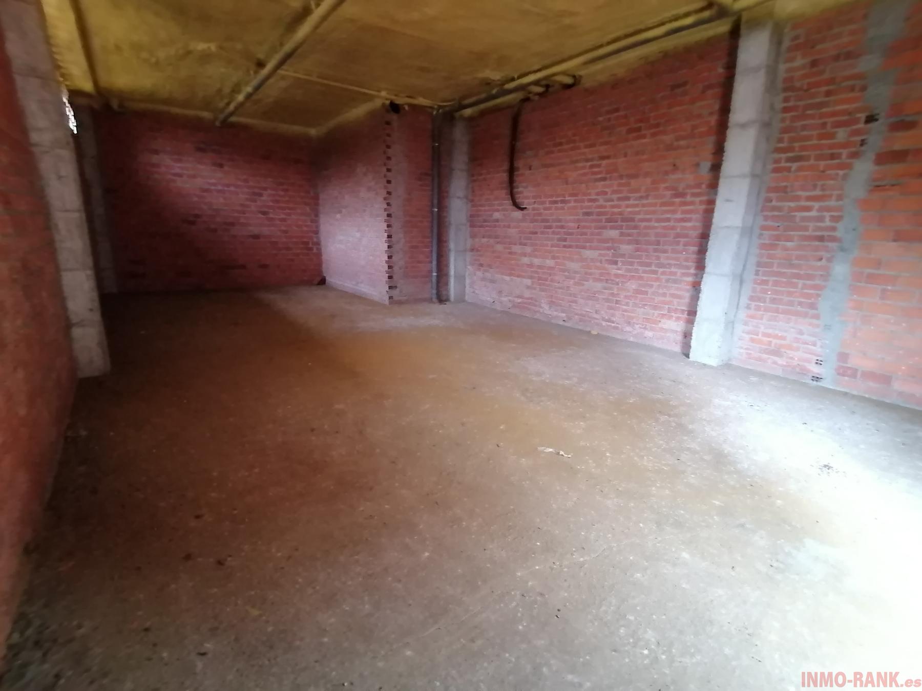 For sale of commercial in Salceda de Caselas