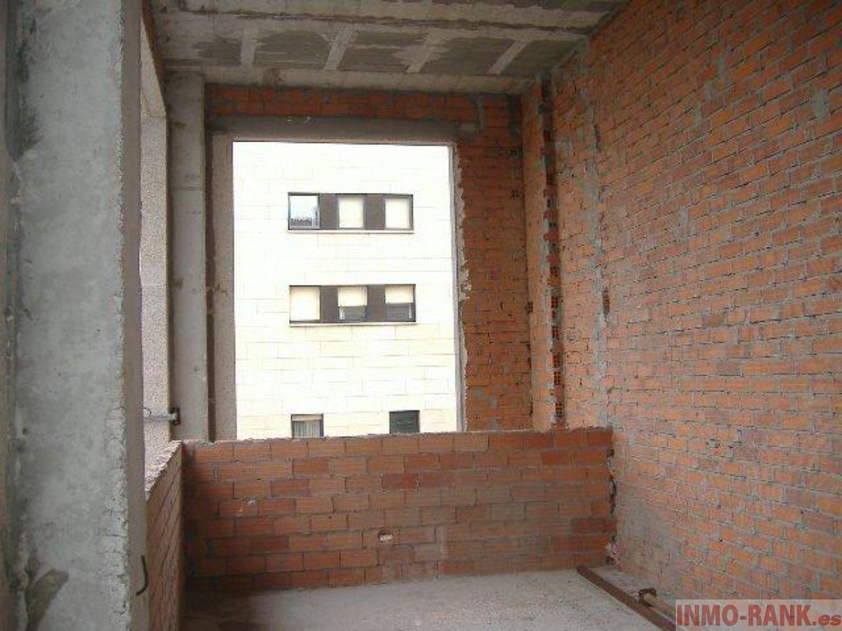 For sale of commercial in Vigo