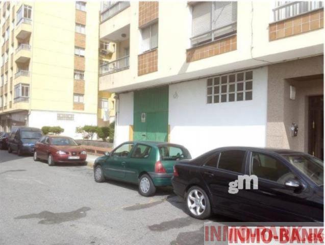 For sale of commercial in Pontevedra