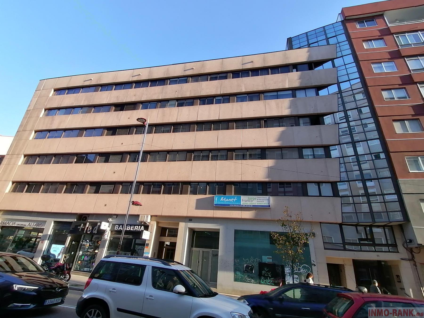For sale of office in Vigo