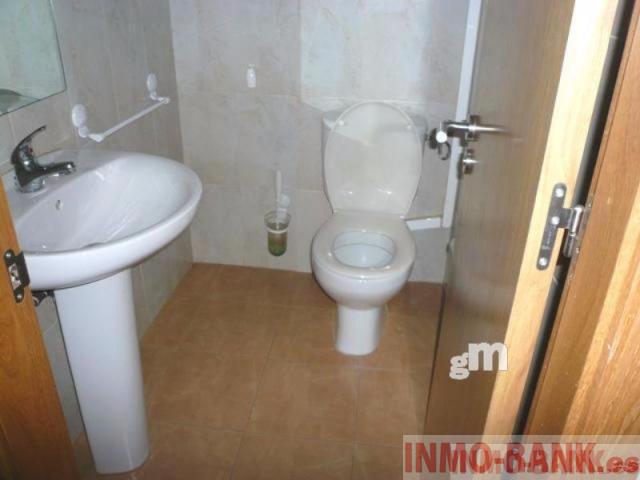 For rent of commercial in Vigo