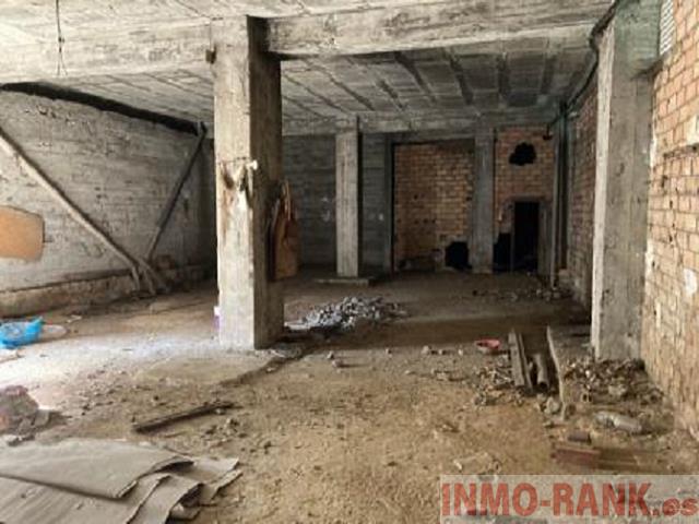 For sale of commercial in Vigo