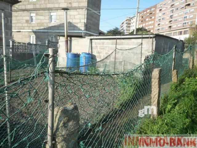 For sale of land in Vigo