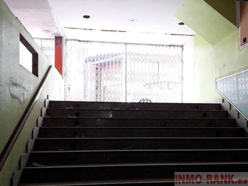 For sale of commercial in Ponteareas