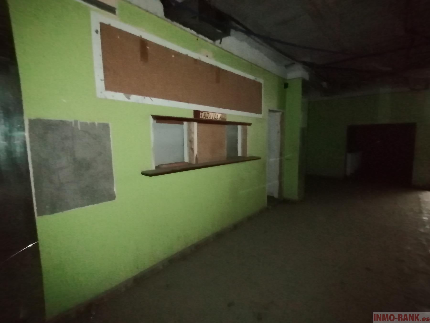 Venta de local en Ponteareas