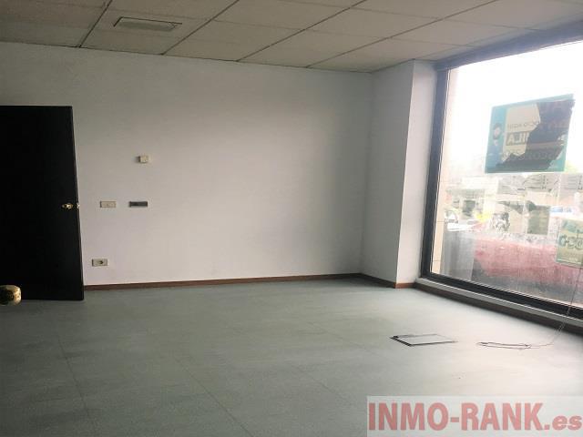 For rent of commercial in Vigo