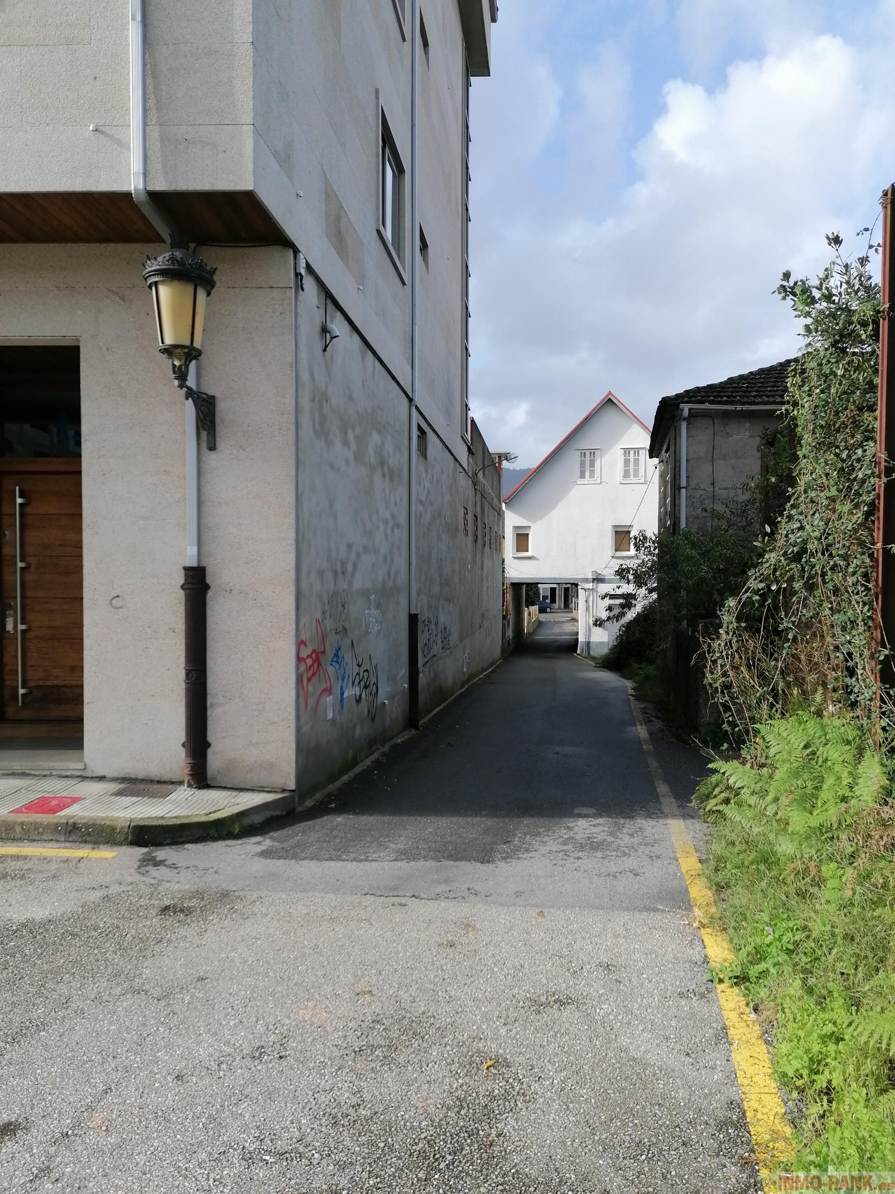 For sale of commercial in Porriño O