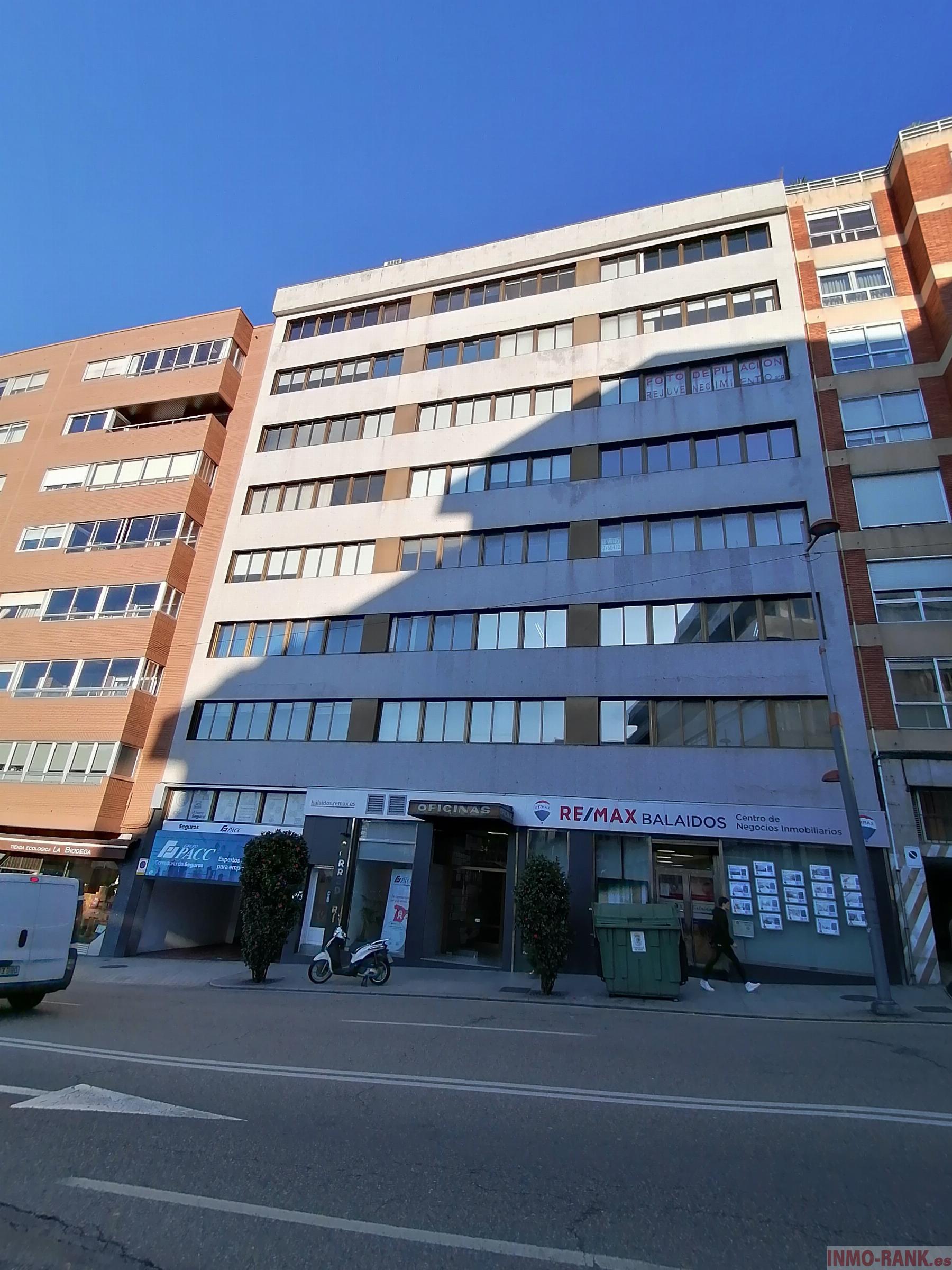 For sale of office in Vigo