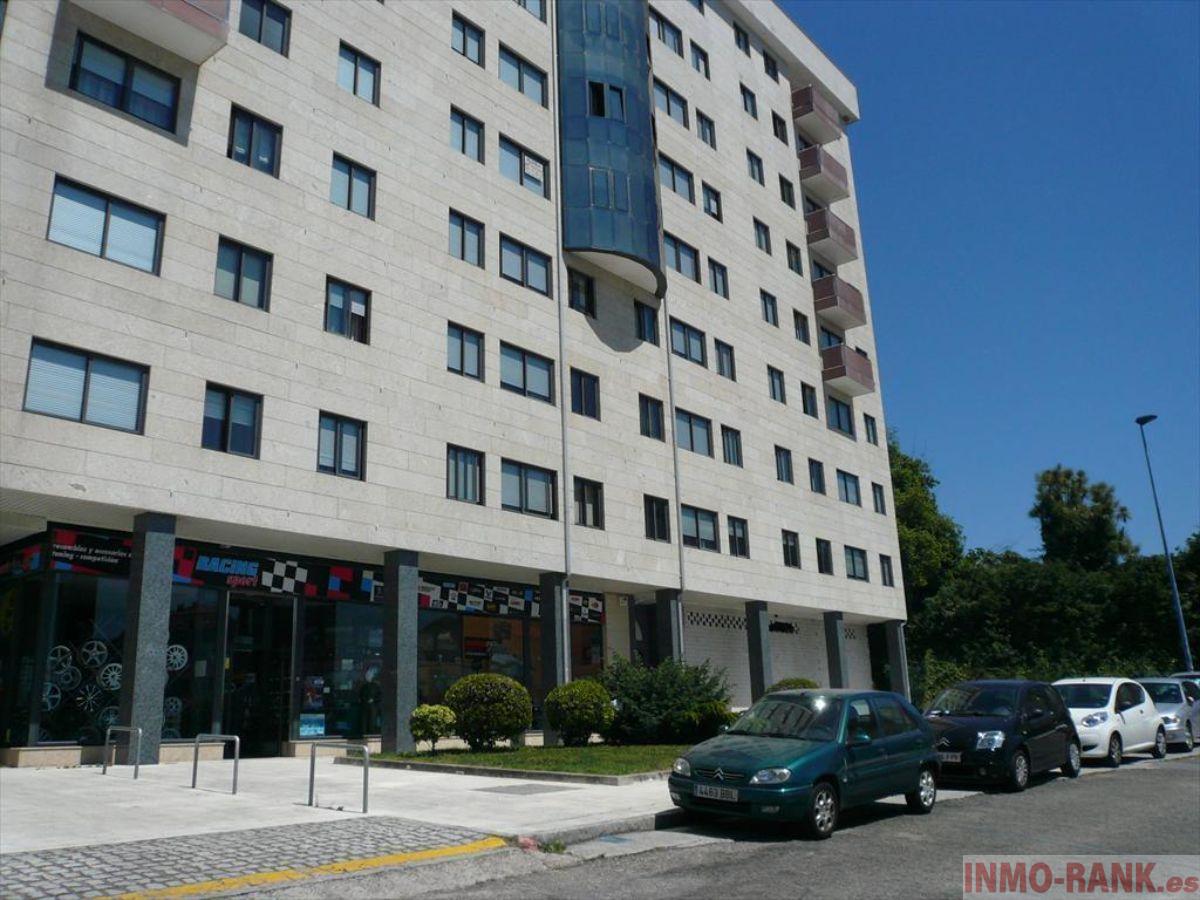 For sale of commercial in Vigo