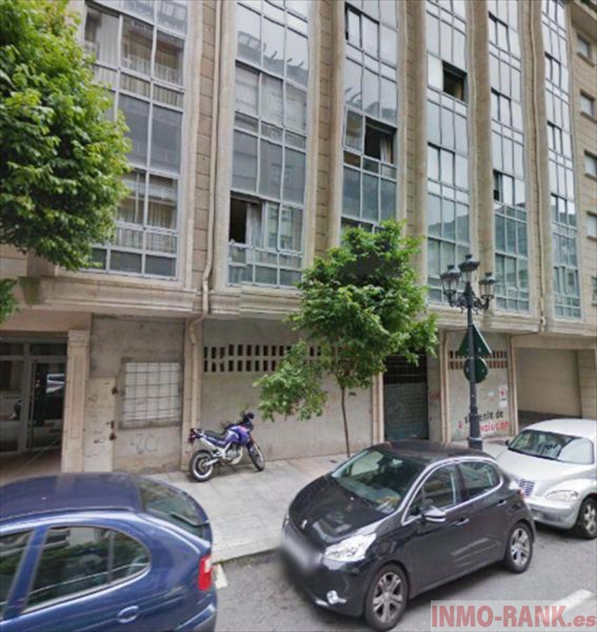 For sale of commercial in Vigo