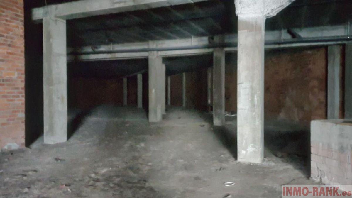 For sale of commercial in Vigo