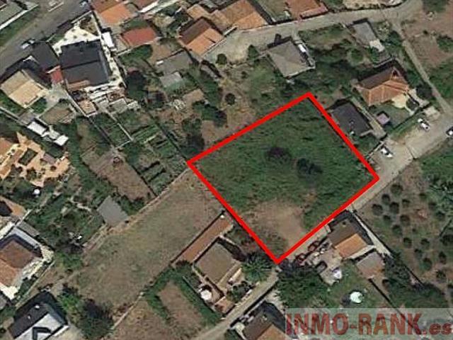For sale of land in Vigo