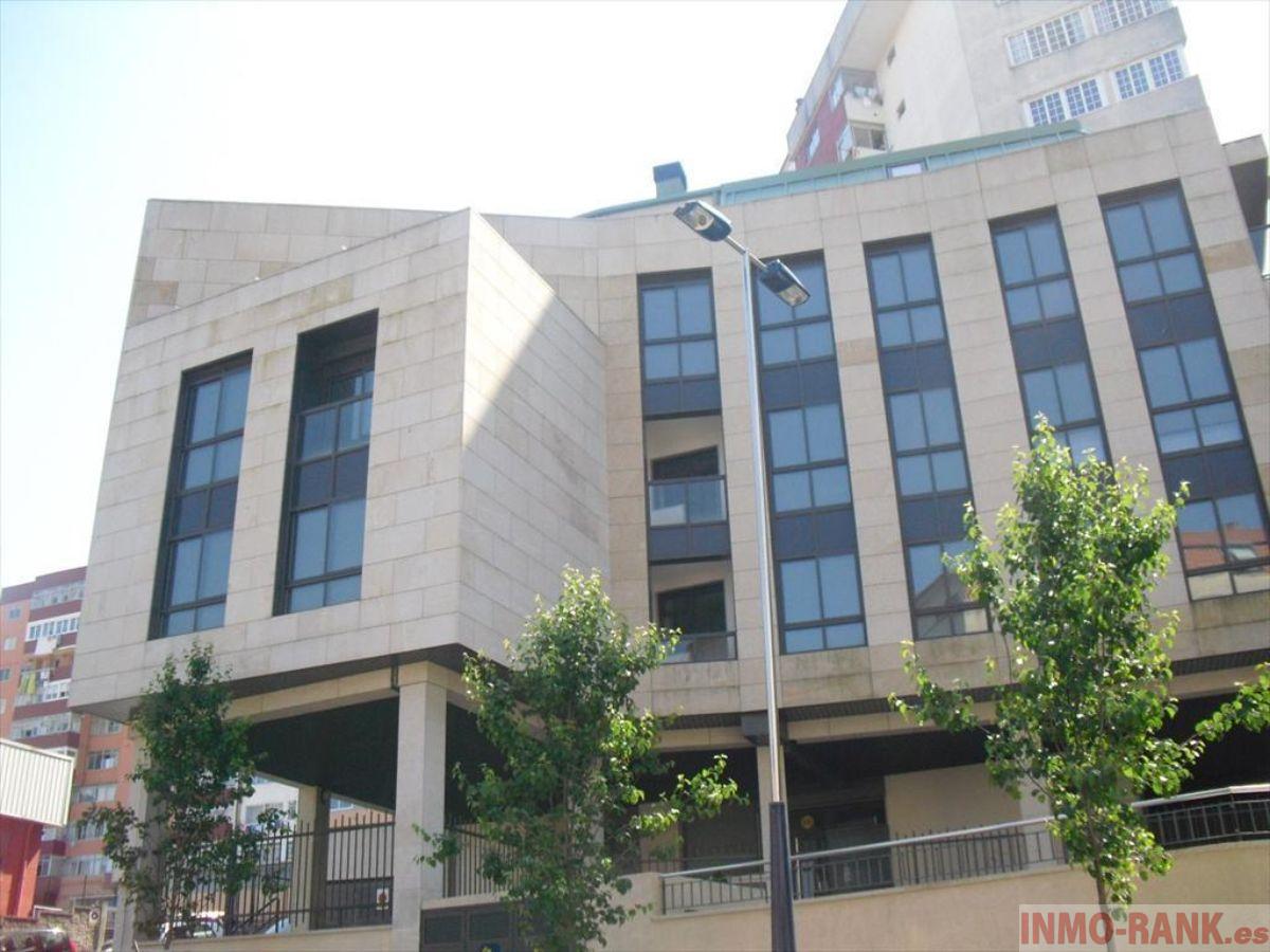 For sale of commercial in Vigo