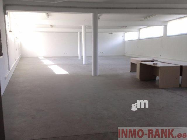 For sale of industrial plant/warehouse in Pontevedra