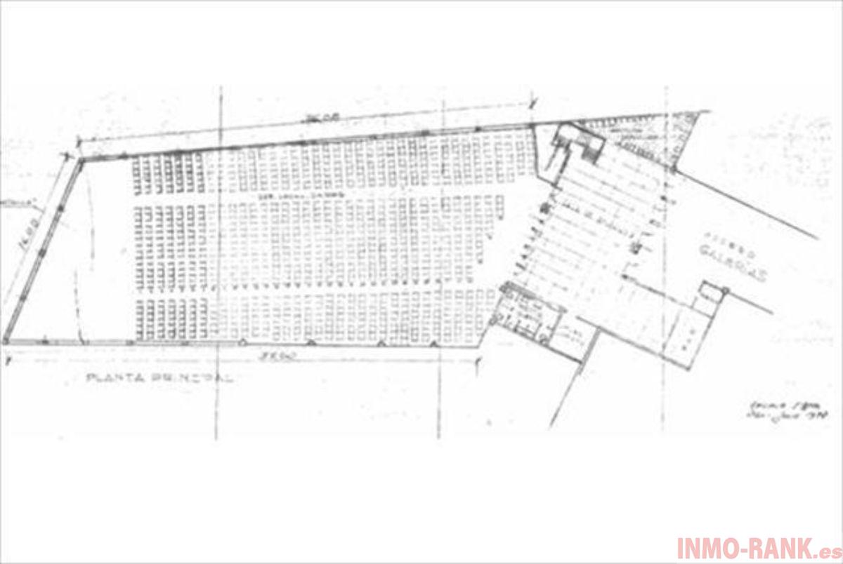 For sale of commercial in Vigo
