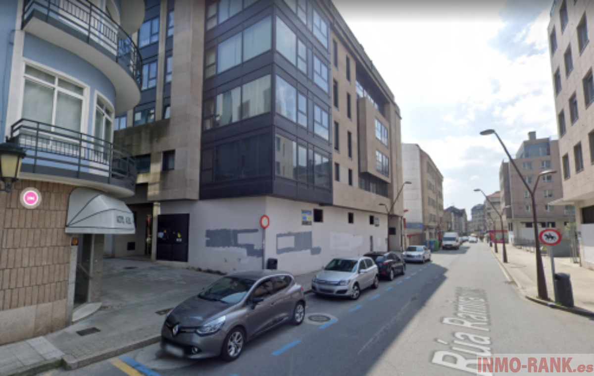 For sale of commercial in Porriño O