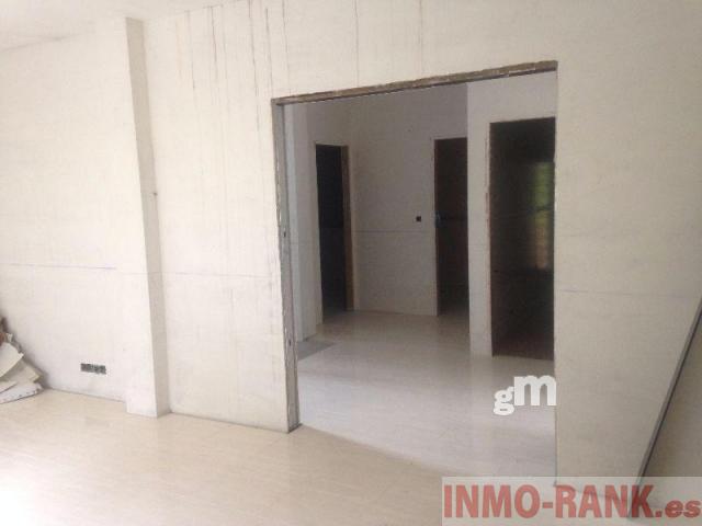For sale of house in Salvaterra de Miño