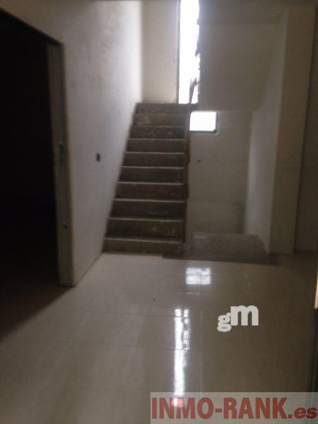For sale of house in Salvaterra de Miño