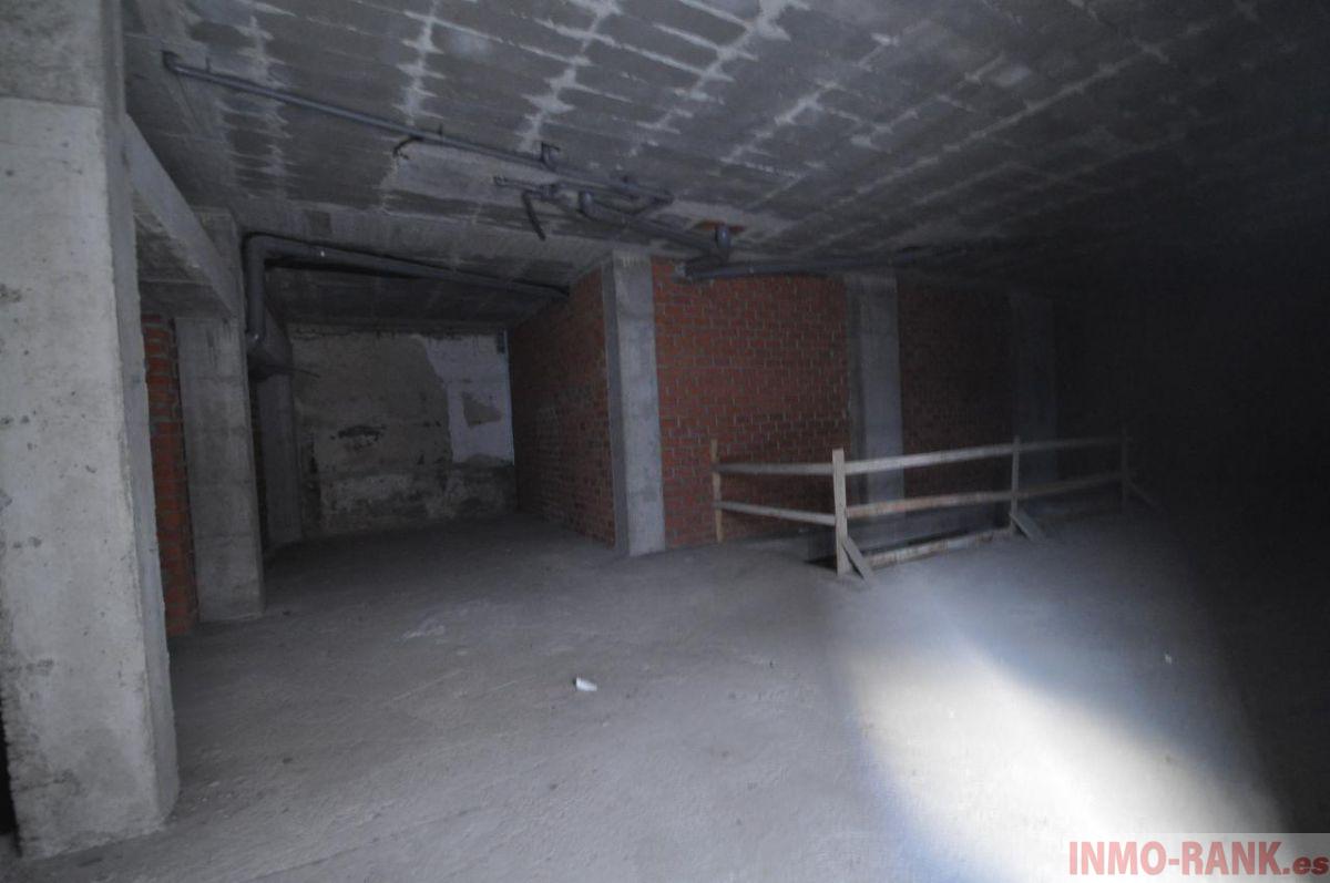 For sale of commercial in Vigo