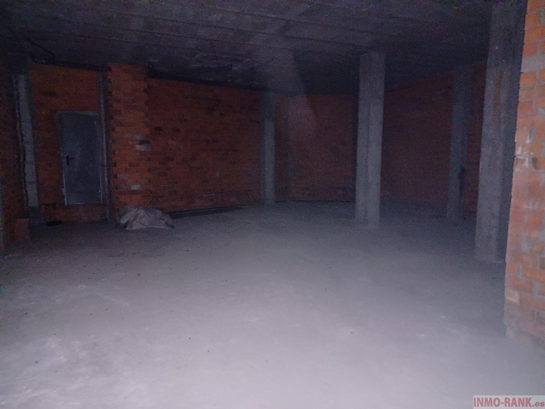 For sale of commercial in Vigo