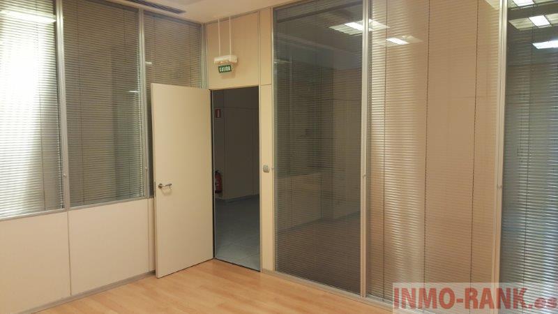 For sale of commercial in Grove O