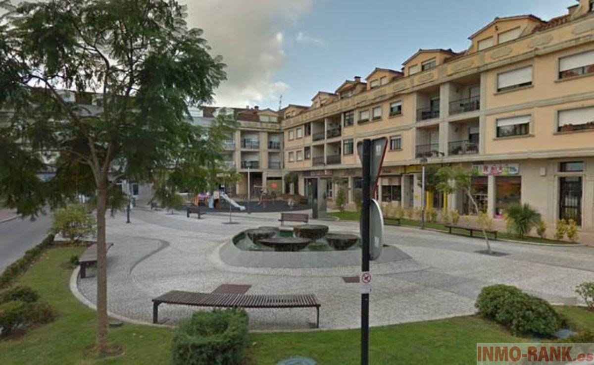 For sale of commercial in Tomiño