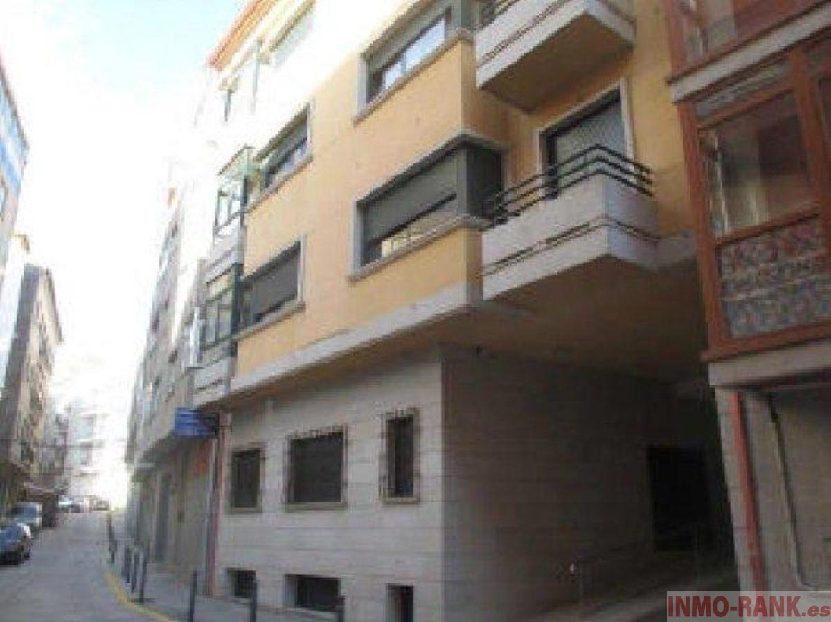 For sale of commercial in A Guarda