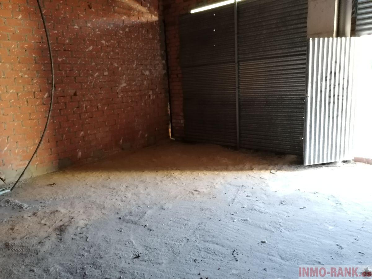 For sale of commercial in Vigo