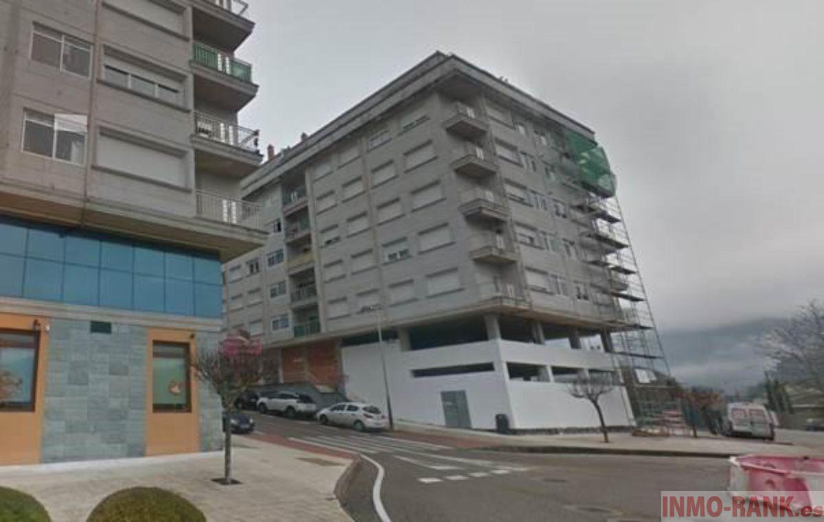 Venta de local comercial en Porriño O