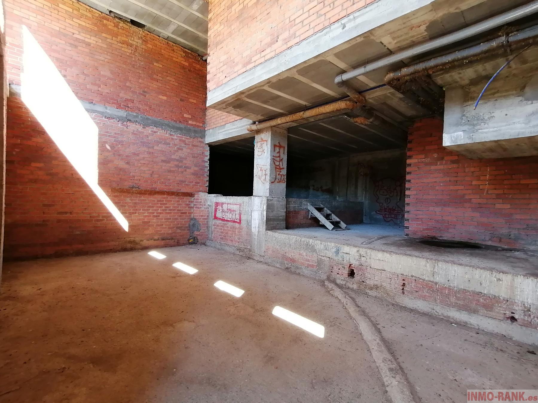 For sale of commercial in Vigo